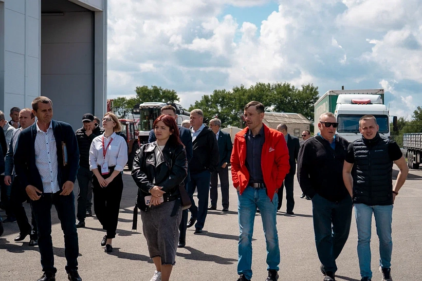 На базе нашего дилерского центра прошёл ежегодный семинар-совещание «О подведении итогов ремонта техники в осенне-зимний период 2023-2024 годов